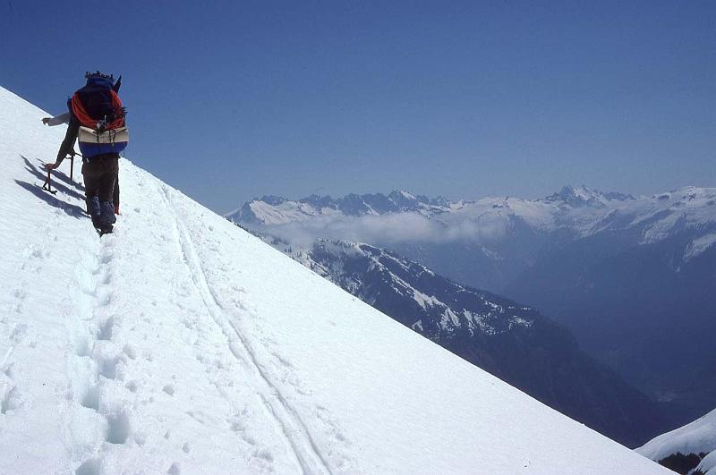 1985-006 Mt Shuksan May 1985 1.jpg